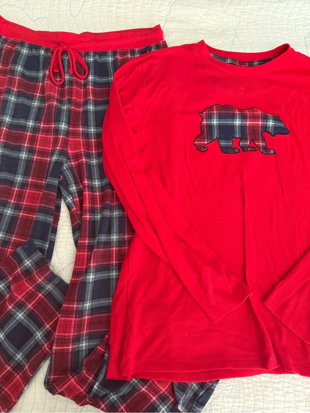 Eddie Bauer Men’s Red Plaid Bear Pajama Set
